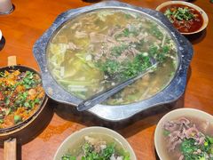 -谢老五跷脚牛肉·非遗传承店