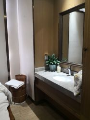 -苑苑vbeauty科技美容SPA