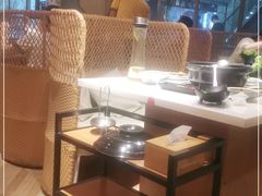 -东椰·海南椰子鸡火锅(朝阳门店)