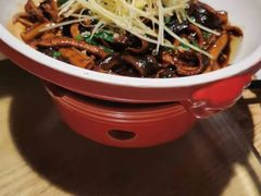 响油鳝糊-吴越荣记苏州菜·松鼠桂鱼100%活鱼现做(斜塘老街店)