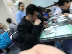 -义顺牛奶公司