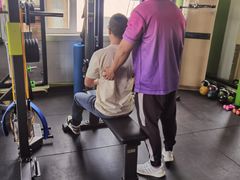 -英特健身俱乐部