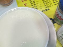 蛋白炖鲜牛奶-澳洲牛奶公司(佐敦店)
