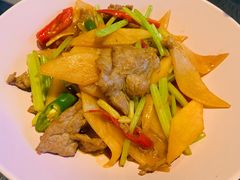 酸萝卜牛肉-日上三甘(三里屯店)
