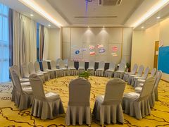 -武汉武昌站街道口华美达安可酒店