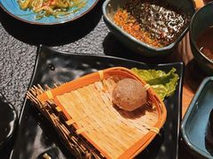 -湊湊火锅·茶憩(锦艺城店)