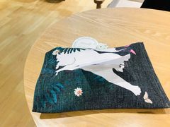 -藏猫猫咖啡主题馆(中央大道店)