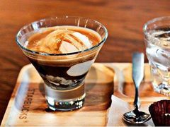 -星巴克臻选(南京艾尚天地店)