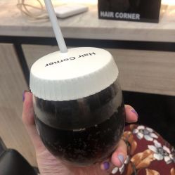 -HAIR CORNER