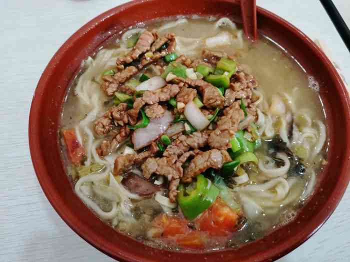 兰溪手擀面-"之前的北京炸酱面改名了 新添了石锅米线17.