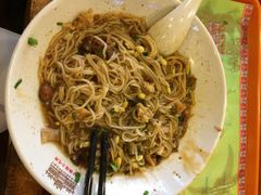 -海口骑楼小吃街