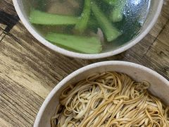 虾籽干拌面-扬州特色早点(看春茶社)