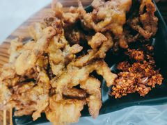 香酥炸蘑菇-老红桥炸灌肠牛肚锅烧烤(定福庄店)