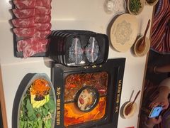 -老牌坊云南鱼豆花火锅(哈西万达店)