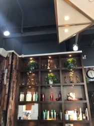 -PE SALON