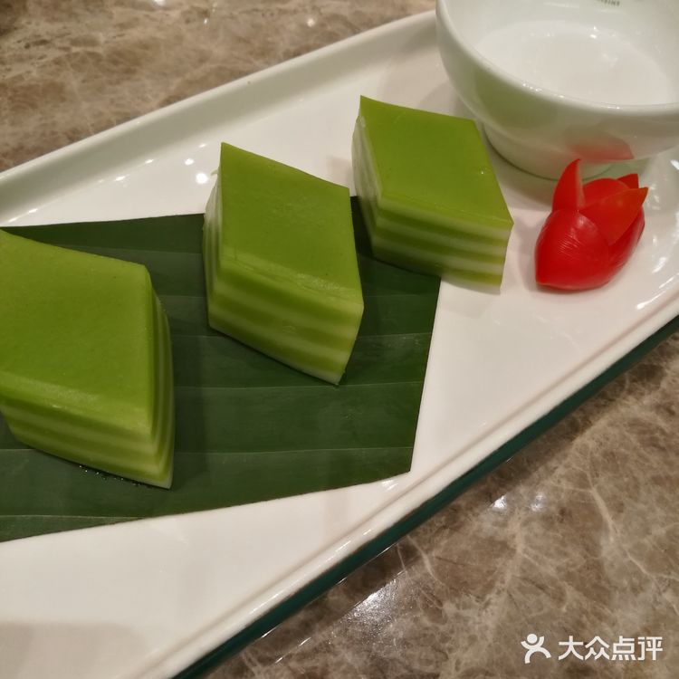 美奈大头虾节全城寻找锦鲤