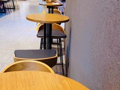 用餐区-星巴克臻选(成都东方新希望天祥店)