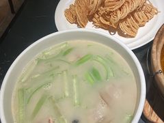 -芳芳私房菜·精做淮扬菜(承德路店)