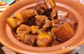 Signature Braised Pork Belly