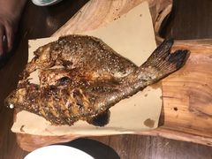羅布泊古法烤魚-天山醉美·新疆餐厅(富华里店)