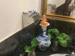 -鹿港小镇经典老上海菜(长乐路店)