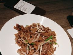 -港丽餐厅(来福士店)