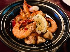 油焖活虾配法棍-羽深肉铺 Steak & Wine