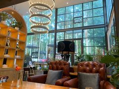 靠窗位-桉树林A coffee 森林餐厅(三圣乡店)