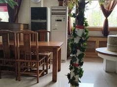 -南磨房食府(燕莎奥特莱斯购物中心店)