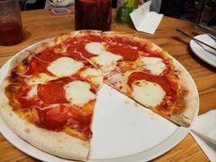 -城市大道红炉披萨烘焙坊