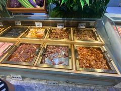 -金滏山·烤肉海鲜火锅自助(襄阳万达店)