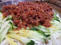 招牌炸酱面-关姐美食(江南西店)