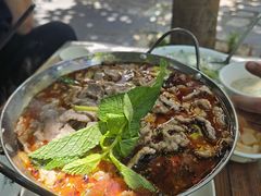 酸笋牛肉锅仔-嘉里饭庄