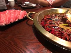 -重庆爽翻天老火锅(临平万达广场店)