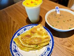 葱油蛋饼-老客满蛋饼(双塔市集店)