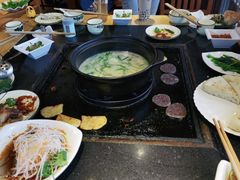 -有一锅·黑山羊腊排骨土鸡火锅(古城四方街店)