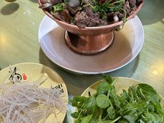-茂县小辣椒川菜馆-羌家铜锅土火锅