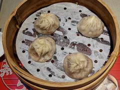 双拼小笼（蟹粉+鲜肉）-穿蒸引鲜·嗲记(正大广场店)