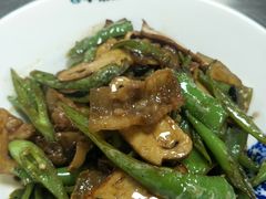 -小菜园新徽菜(芜湖奥特莱斯店)