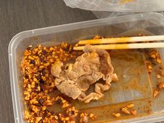 -老牌坊云南鱼豆花火锅(哈西万达店)