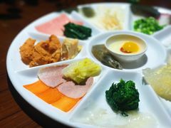 过桥米线-世博花园酒店-自助餐厅