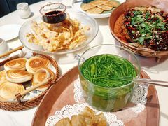 -怡得饭庄·30年老店·宋大妈昆明菜