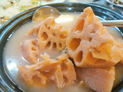 洪湖莲藕排骨煲-松雅轩(大源店)