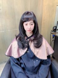 -韩国李知恩形象设计