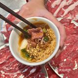 这家全球🌏有肉源的牛肉火锅的肉感确实不一样