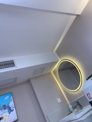 -咪咪专业脱毛连锁机构