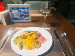 -元素自助餐厅·生蚝·海鲜·刺身(萝岗汇华希尔顿逸林酒店)