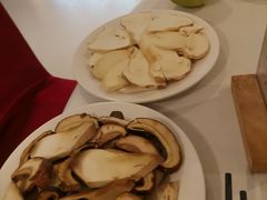 -天宜隆蘑菇宴火锅(石景山旗舰店)
