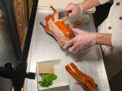 枣木烤鸭传统吃法-晟永興烤鸭店(五道口店)