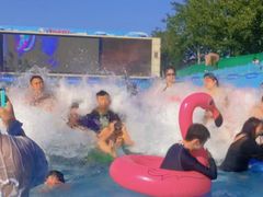 -欢乐水魔方水世界